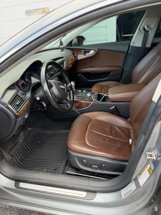 2013 Audi C7 A7 - Image 10 of 17