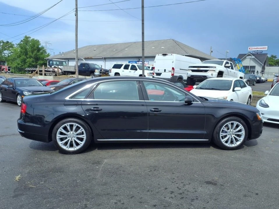 2013 Audi D4 A8 - Image 2 of 19