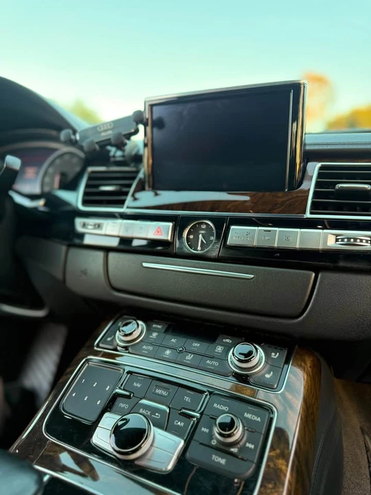 2013 Audi D4 A8 - Image 16 of 18