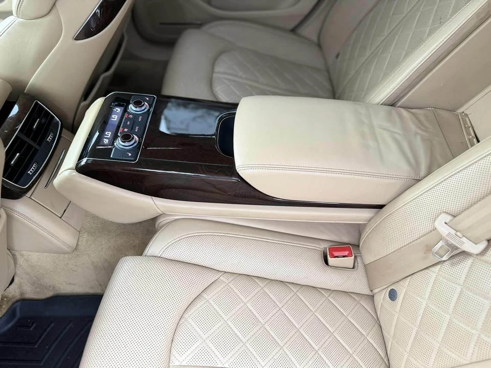 2013 Audi D4 A8 - Image 10 of 10