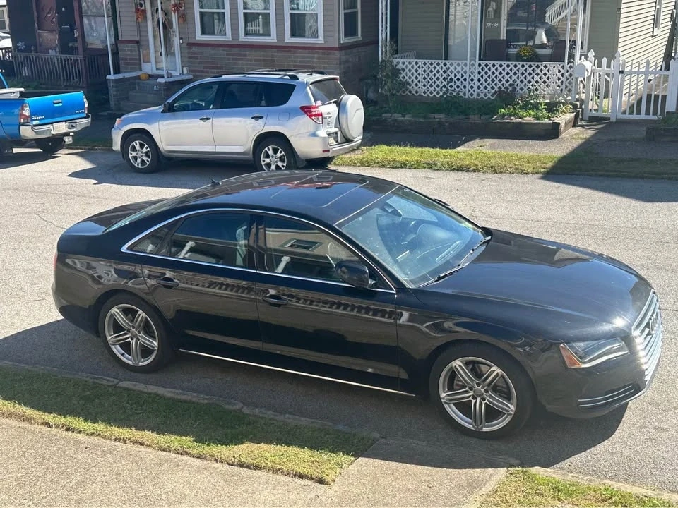 2013 Audi D4 A8 - Image 2 of 10