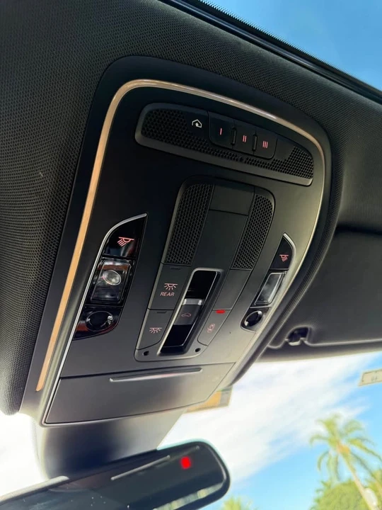 2013 Audi D4 A8 - Image 11 of 20
