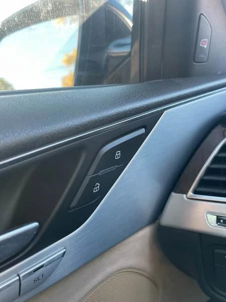 2013 Audi D4 A8 - Image 19 of 19