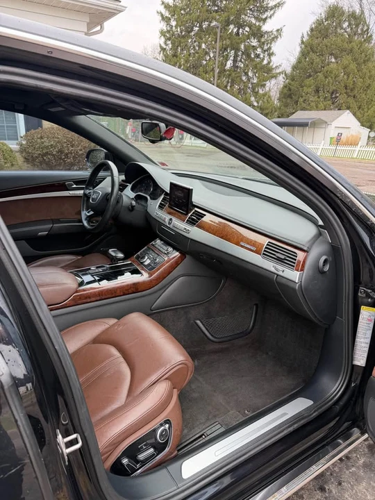 2013 Audi D4 A8 - Image 12 of 14