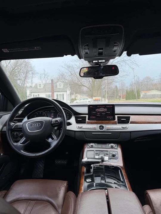 2013 Audi D4 A8 - Image 10 of 14