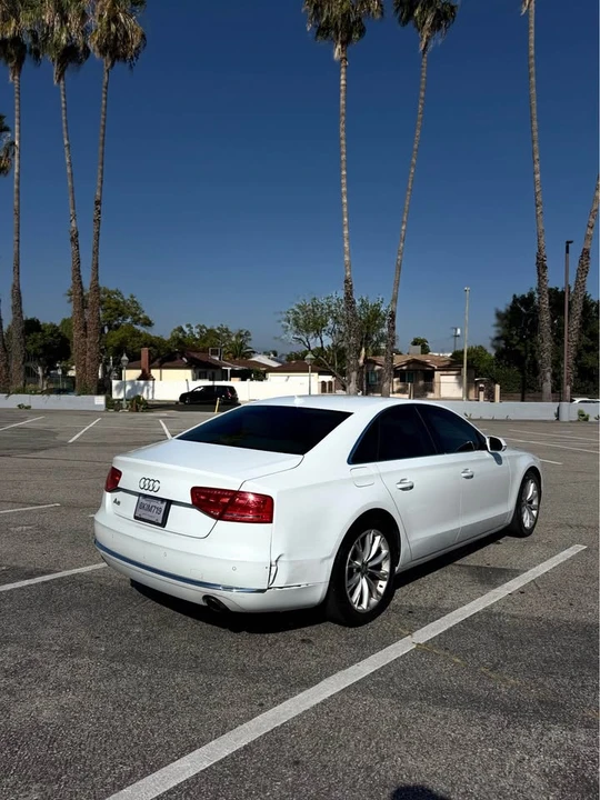 2013 Audi D4 A8 - Image 4 of 14