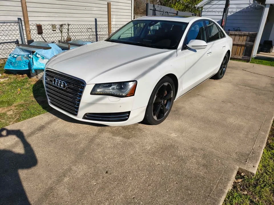 2013 Audi D4 A8 - Image 4 of 10