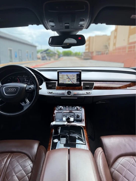 2013 Audi D4 A8 - Image 14 of 20