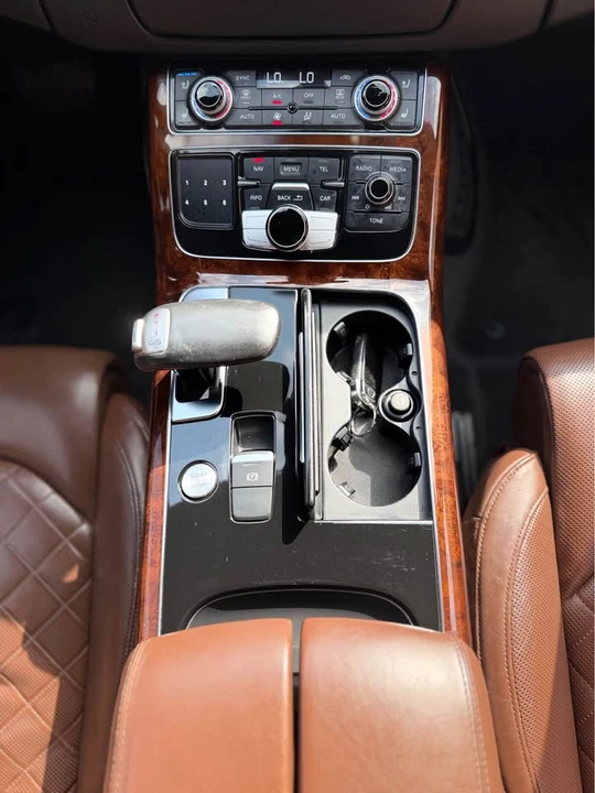 2013 Audi D4 A8 - Image 16 of 20