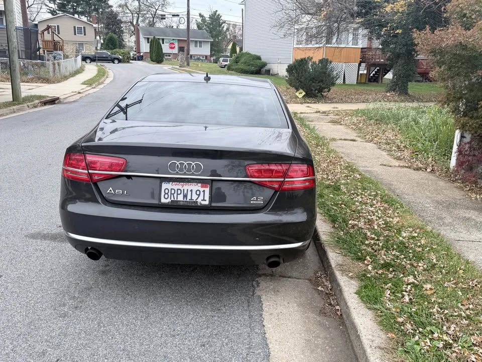 2013 Audi D4 A8 - Image 2 of 4