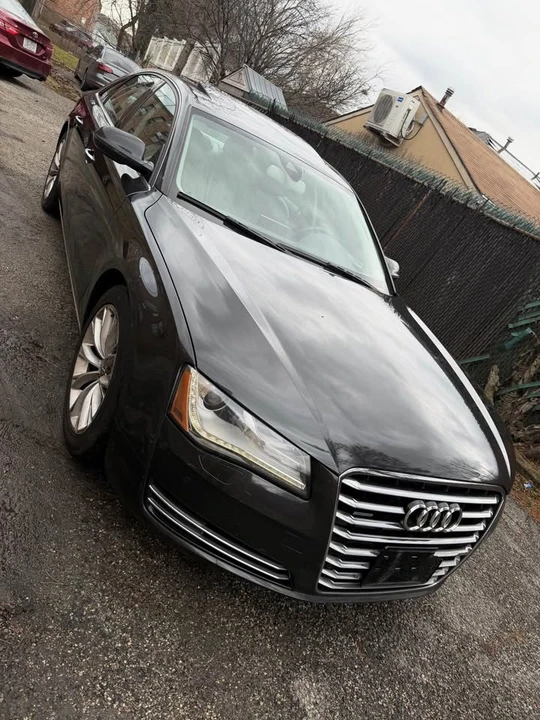 2013 Audi D4 A8 - Image 2 of 8