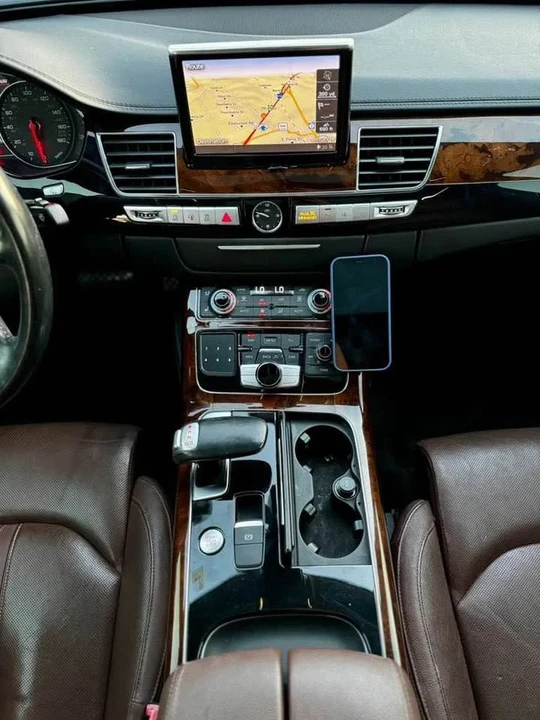 2013 Audi D4 A8 - Image 11 of 19