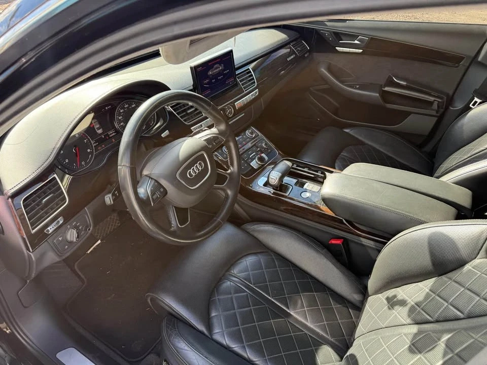 2013 Audi D4 A8 - Image 2 of 11