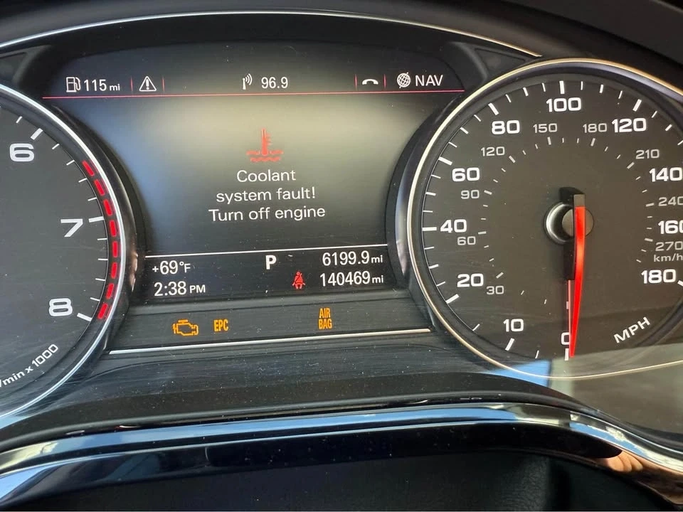 2013 Audi D4 A8 - Image 3 of 11