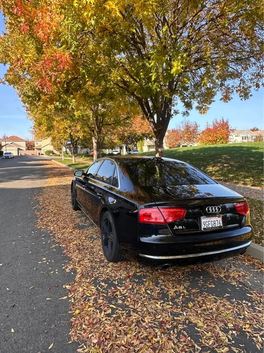 2013 Audi D4 A8 - Image 2 of 10