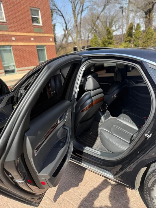 2013 Audi D4 A8 - Image 11 of 12