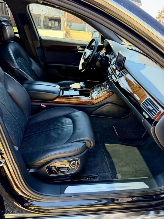 2013 Audi D4 A8 - Image 10 of 18