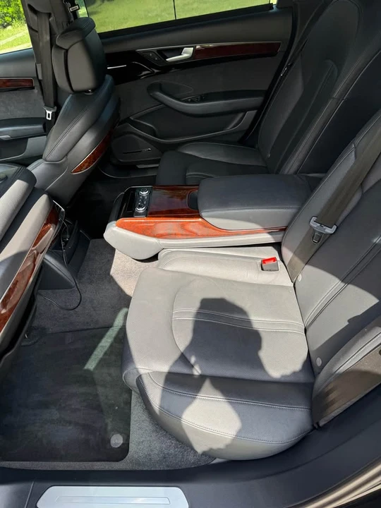 2013 Audi D4 A8 - Image 10 of 13