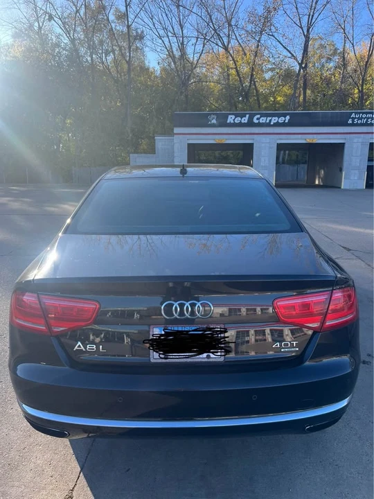 2013 Audi D4 A8 - Image 4 of 17