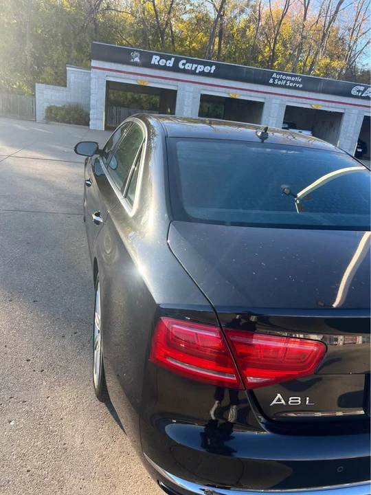 2013 Audi D4 A8 - Image 3 of 17