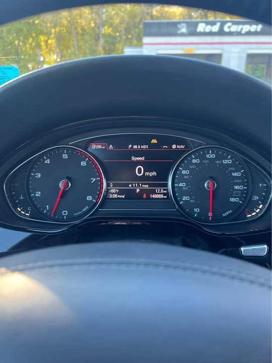 2013 Audi D4 A8 - Image 15 of 17
