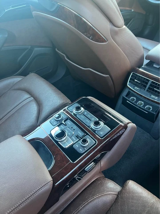 2013 Audi D4 A8 - Image 10 of 17