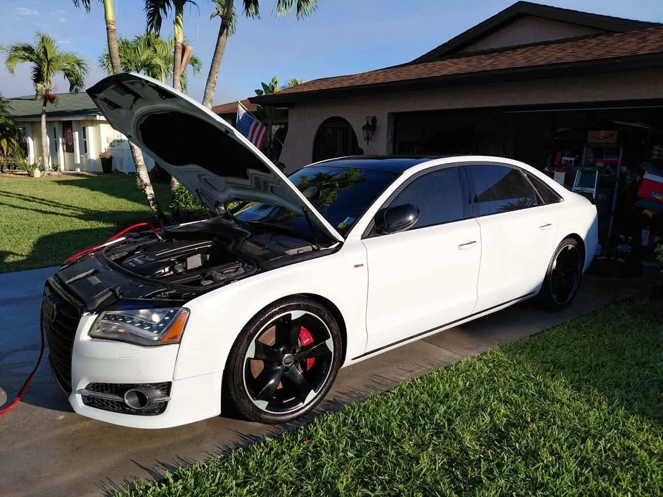 2013 Audi D4 A8 - Image 5 of 11