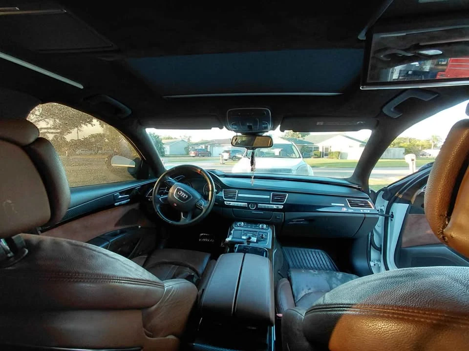2013 Audi D4 A8 - Image 8 of 11