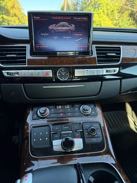 2013 Audi D4 A8 - Image 14 of 16