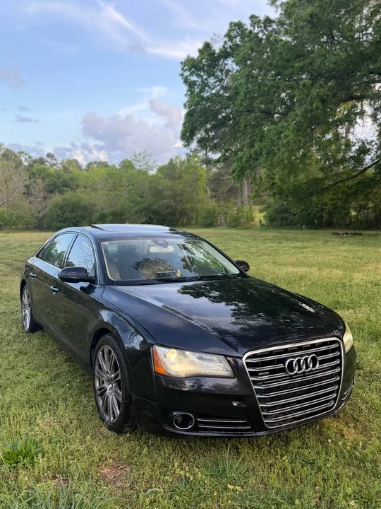 2013 Audi D4 A8 - Image 2 of 11