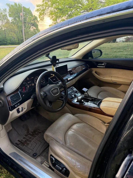 2013 Audi D4 A8 - Image 7 of 11
