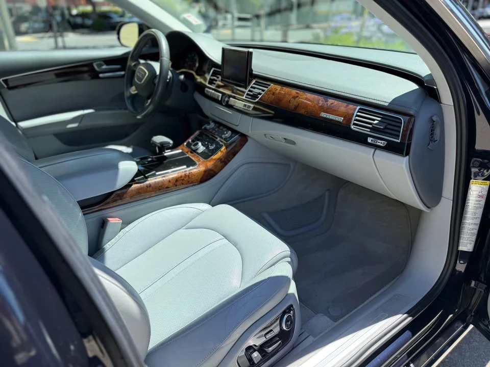 2013 Audi D4 A8 - Image 10 of 11
