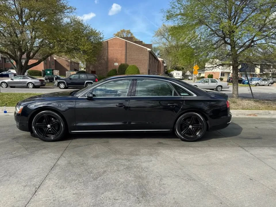 2013 Audi D4 A8 - Image 2 of 20