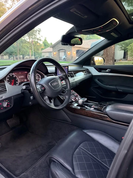 2013 Audi D4 A8 - Image 10 of 17