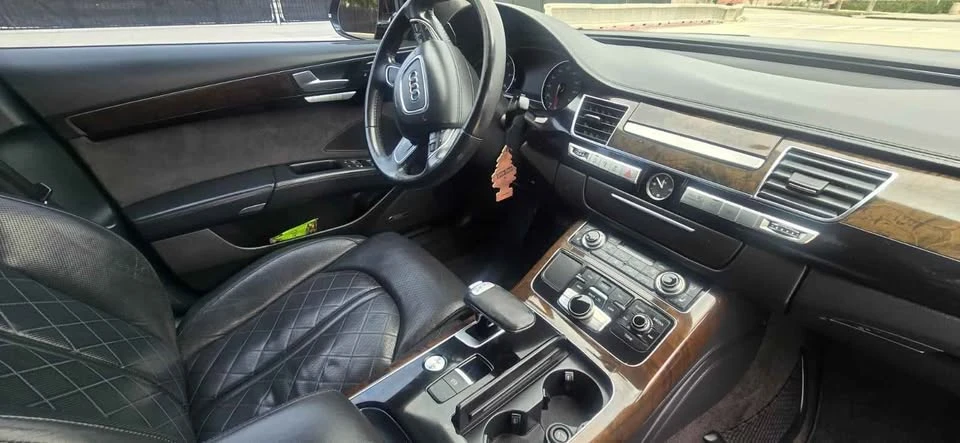 2013 Audi D4 A8 - Image 10 of 16