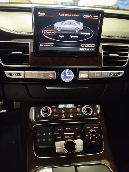 2013 Audi D4 A8 - Image 7 of 16