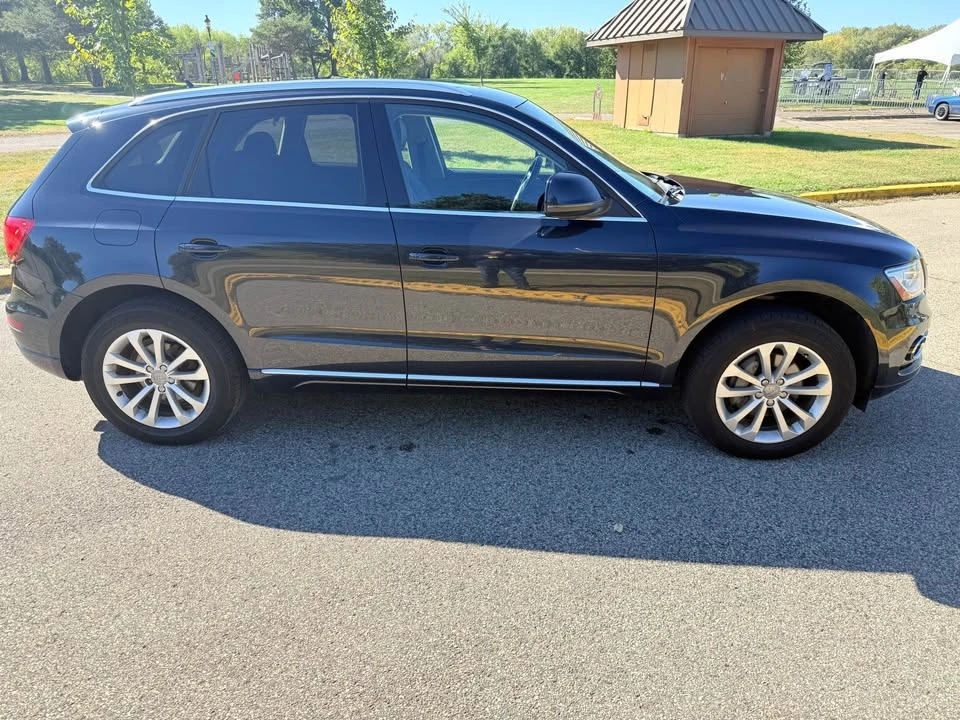 2013 Audi 8R Q5 - Image 2 of 8