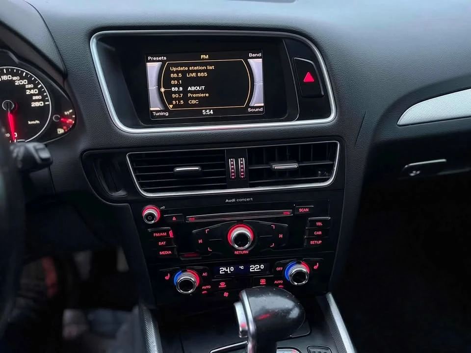 2013 Audi 8R Q5 - Image 10 of 16