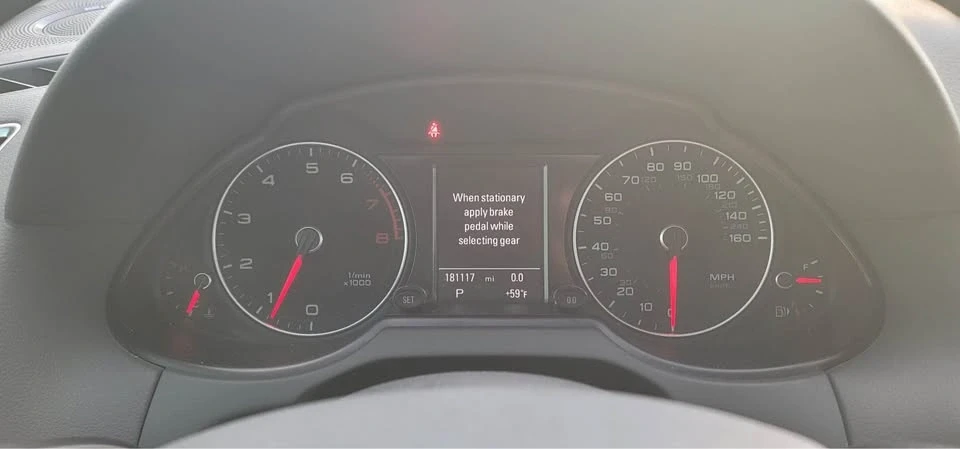 2013 Audi 8R Q5 - Image 8 of 15