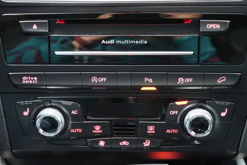 2013 Audi 8R Q5 - Image 18 of 20