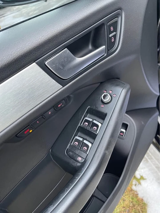 2013 Audi 8R Q5 - Image 15 of 16