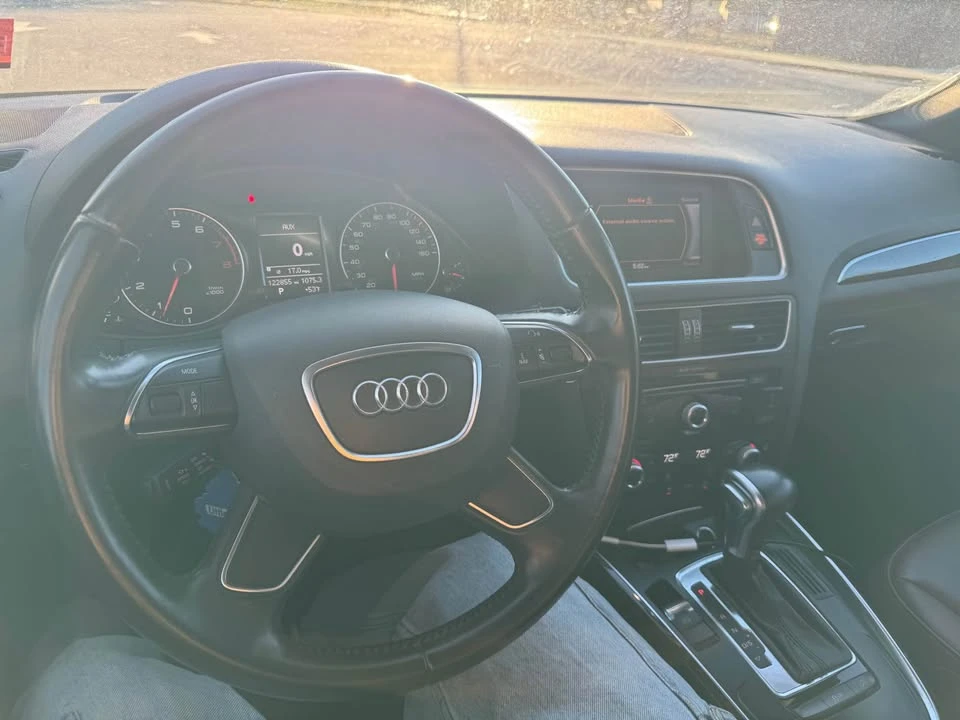 2013 Audi 8R Q5 - Image 12 of 13