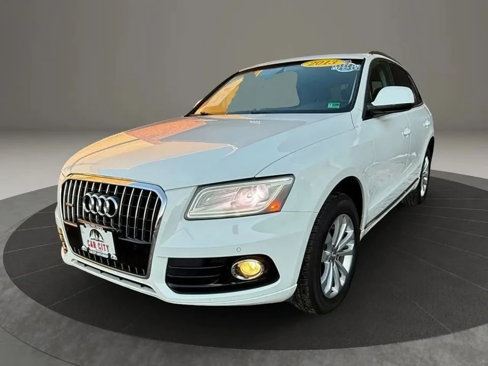 2013 Audi 8R Q5 - Image 2 of 20