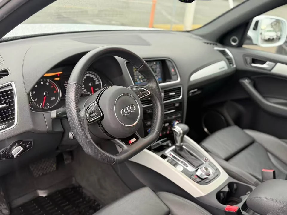 2013 Audi 8R Q5 - Image 10 of 20