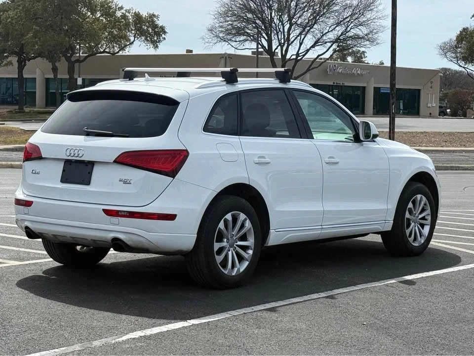 2013 Audi 8R Q5 - Image 2 of 10