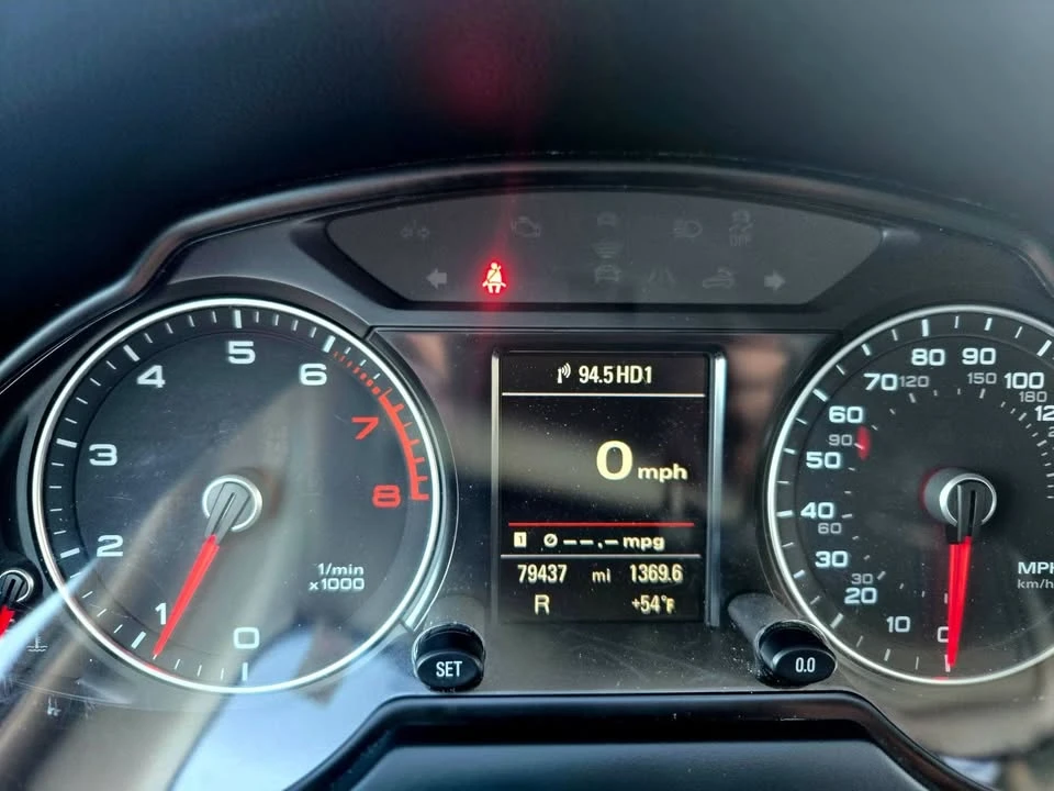 2013 Audi 8R Q5 - Image 16 of 18
