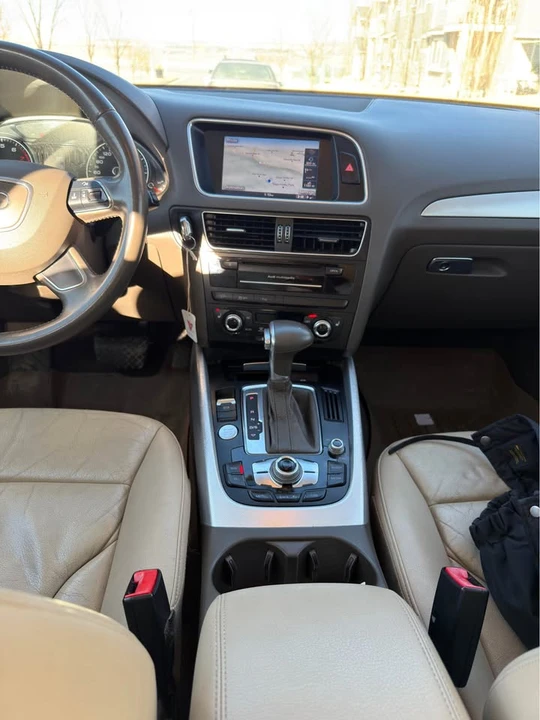 2013 Audi 8R Q5 - Image 2 of 12