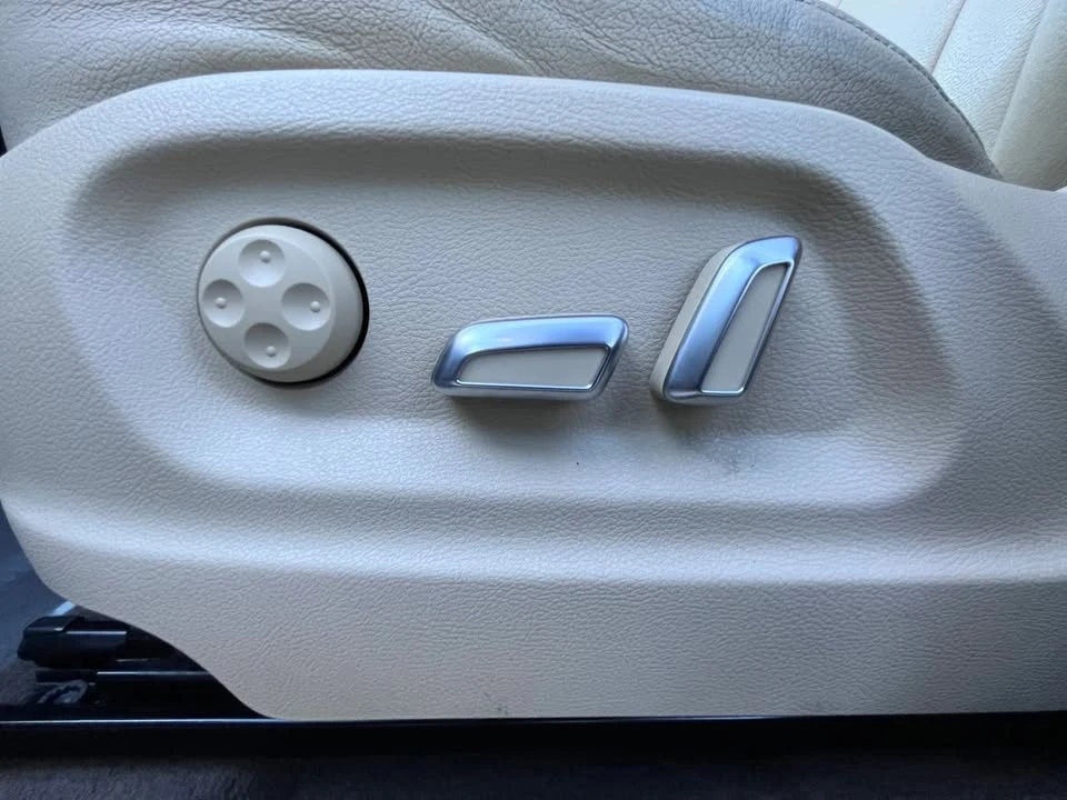 2013 Audi 8R Q5 - Image 12 of 20