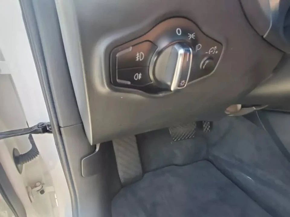 2013 Audi 8R Q5 - Image 18 of 19