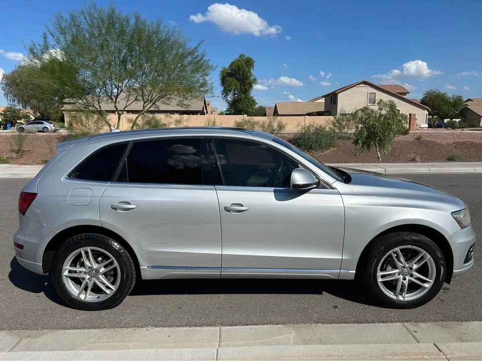2013 Audi 8R Q5 - Image 2 of 13